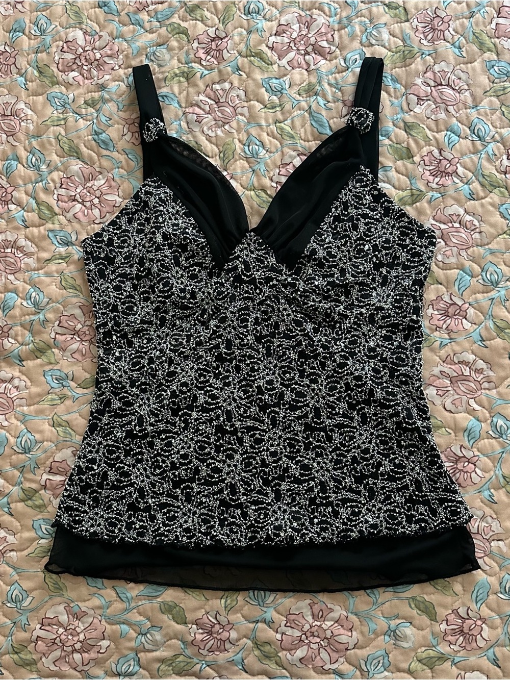 Dressbarn Black Mesh Detail Silver Shimmery Floral Print Women’s Top